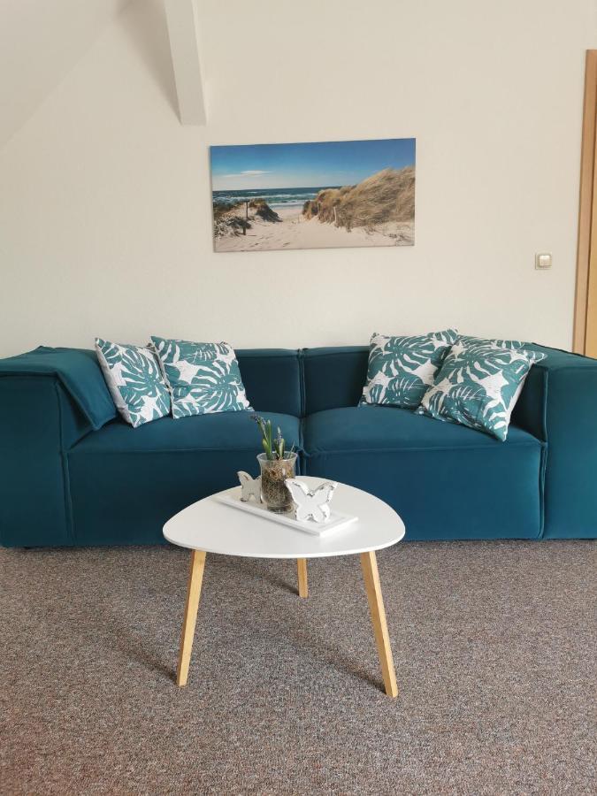 Reet Landhaus Ruegen Ummanz エクステリア 写真